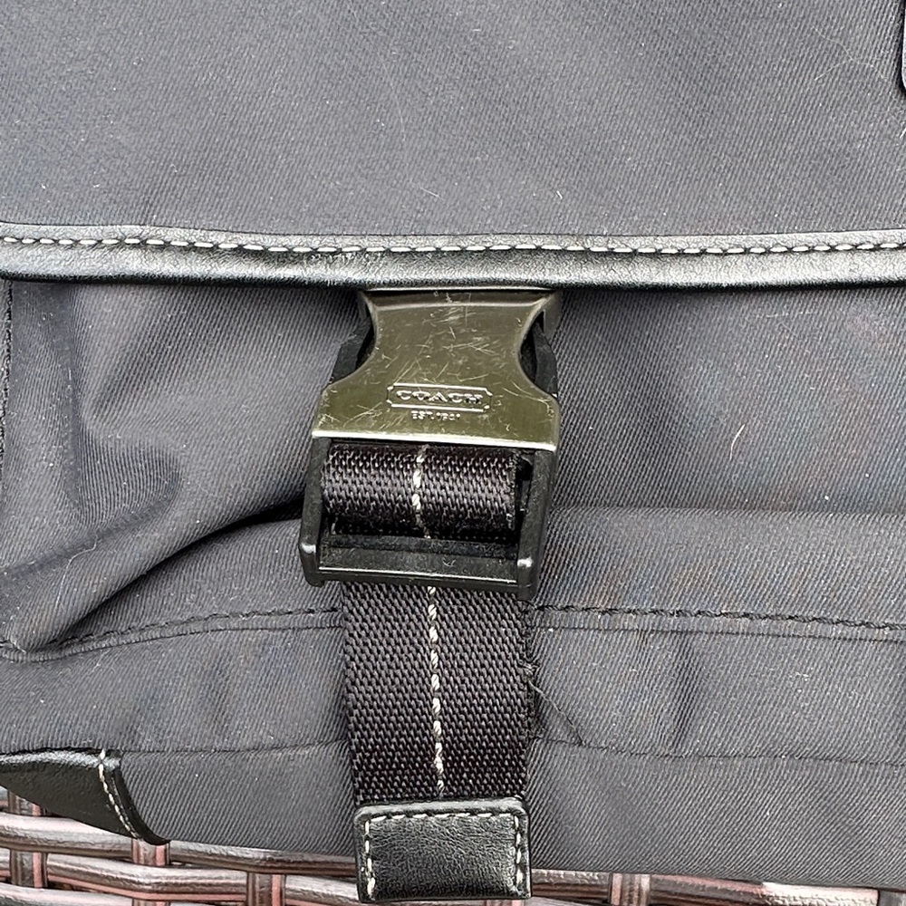 Coach Men's Messenger Bag - Picture 7 of 13